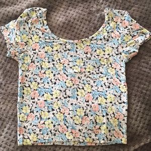 Nollie cropped floral top